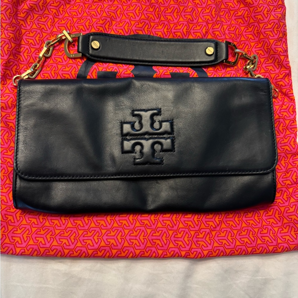 Tory Burch black leather purse